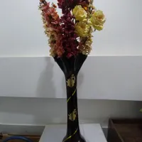 گلدان مجلسس به همراه 15 شاخه گل