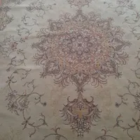 یک تخته فرش ۹ ویک تخته ۱۲متری