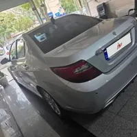 دنا پلاس اتوماتیک، مدل ۱۴۰۱