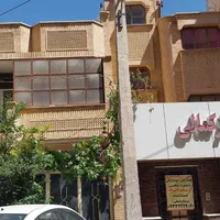 رهن واحدجهت مطب کوچه مزجی ساختمان پزشکان کنارکمالی