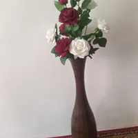 گل و گلدان