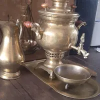 سماور زغالی برنجی قدیمی|سماور، چای‌ساز، قهوه‌ساز|اندیشه, |دیوار