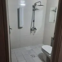 منزل مبله ویلایی دربست بر اصلی مناسب شیک پسندان|اجارهٔ کوتاه‌مدت آپارتمان و سوئیت|شیراز, انجیر|دیوار
