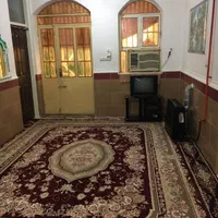 منزل اجاره ای همکف با پارکینگ