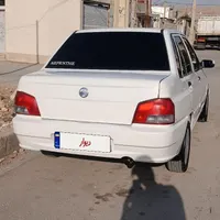 پراید بی رنگ