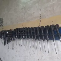 کمک فنر نو و استوک تیبا پراید ساینا پژو ام وی ام|قطعات یدکی و لوازم جانبی|رشت, جانبازان|دیوار
