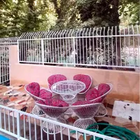 اجاره ویلا باغبادران باغبهادران باغ بهادران|اجارهٔ خانه و ویلا|اصفهان, باغ دریاچه|دیوار