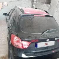 کوییک دنده‌ای R، مدل ۱۴۰۰