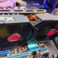 کیس گیمینگ/ 16گیگ رم/گرافیک RX580/گیم سنگین روز|رایانه رومیزی|قرچک, |دیوار