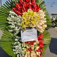 تاج گل پنجره ای عزا ختمی ترحیم و افتتاحیه نمایش|گل و گیاه طبیعی|تهران, بازار|دیوار