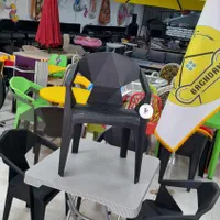 صندلی پلاستیکی   مدل ty66 میز تاشو کمجا کم جا|صندلی و نیمکت|چهارباغ, |دیوار