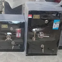 گاوصندوق گوناگون دررنگهای مختلف گاوصندوق