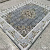 فرش زمرد نگین طلاکوب