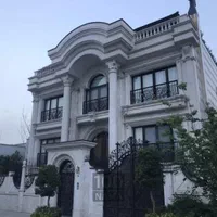 500متر ویلایی تاپ لوکیشن میرداماد/تک مالک