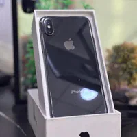 اپل iPhone X با حافظهٔ ۶۴ گیگابایت