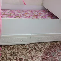 تخت خواب کودک|تخت و صندلی بچه|رشت, یخسازی|دیوار