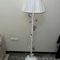 یک عدد لوستر ۳ شاخه و آباژور ایستاده یا چراغ خواب|لوستر و چراغ آویز|تهران, پیروزی|دیوار