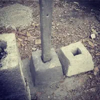 پایه فنس 150 تومان و برق خورشیدی قلیان|مصالح و تجهیزات ساختمان|سنندج, |دیوار