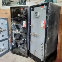 دنیای گاوصندوق / دنیای گاو صندوق / نسوز