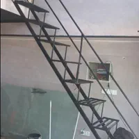 پله گرد۵،پله صاف۵،پله گردون۵،پله پیچ۵،پله اهنی۵|مصالح و تجهیزات ساختمان|کرج, کمال‌شهر|دیوار