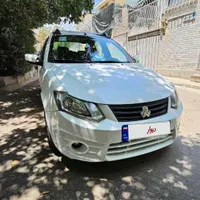 ساینا ۹۸ (بی رنگ)