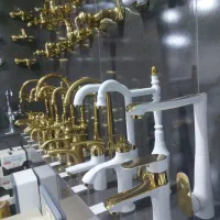 شیرآلاتistaعلم دوش شاوری ظرفشویی طلایی سفید