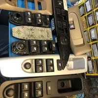 کلید شیشه بالابر ماتیز مورانو تیانا ماکسیما رونیز|قطعات یدکی و لوازم جانبی|تهران, کوی بیمه|دیوار