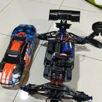 ماشین کنترلی traxxas Erevo Vxl|اسباب‌‌بازی|تهران, ونک|دیوار