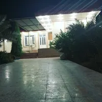 اجاره روزانه/هفتگی/ماهانه خونه باغ ۳۵۰ متری