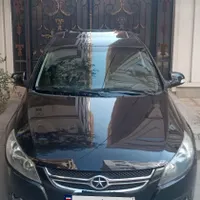 جک J5 اتوماتیک 1800cc، مدل ۱۳۹۳