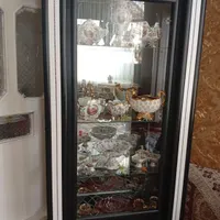 تازه خریدم چون کوچیک هستش و رنکش سیاه هست|بوفه، ویترین، کنسول|ارومیه, |دیوار