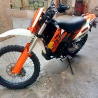 موتور سیکلت کی تی ام