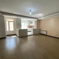 شهرزیبا _ ۷۰ متر_ رو به آفتاب _ سرمایه گذاری
