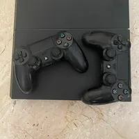 دو دسته ps4 مدل فت یک ترابایت کپی خور