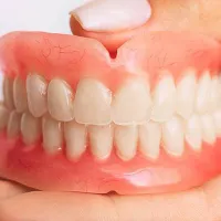 ساخت انواع پروتز های دندانی. دندان مصنوعی|خدمات آرایشگری و زیبایی|شیراز, لب آب|دیوار