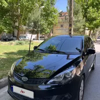 Mvm 315 هاچ بک