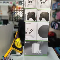 رنگ سفید ایکس باکس نسل جدید سری xبرای XBOX|کنسول، بازی ویدئویی و آنلاین|اصفهان, آزادان|دیوار