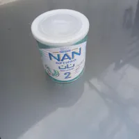 تعدادی قوطی خالی
