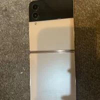 گوشیz flip4