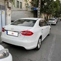 جک J5 اتوماتیک 1800cc، مدل ۱۳۹۵