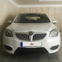 برلیانس H320 اتوماتیک 1500cc، مدل ۱۳۹۴