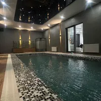 اجاره روزانه ماهانه باغ ویلااستخر سرپوشیده و روباز