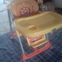 صندلی غذاخوری کودک استفاده نشده