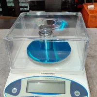 ترازوی آزمایشگاهی و طلافروشی الکتروبالانس