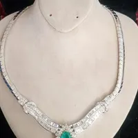 گردنبند طلا جواهر زمرد برلیان