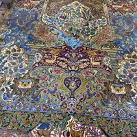 خریدار فرش ماشینی و دستبافت کاشان