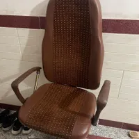صندلی اداری در حد نو
