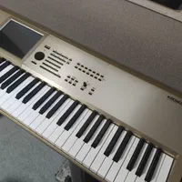 سینت سایزرkorg kronos 88 GT Gold