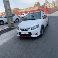 کوییک دنده‌ای R، مدل ۱۴۰۱