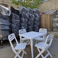 میز غذا خوری تاشو پلاستیکی چهار  نفر
